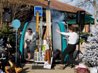 Sur les pistes des fifties by Acta Fabula – télécabine photobooth